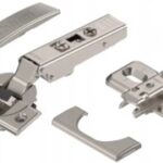 Комплект петли CLIP top BLUMOTION петля 110°, НАКЛАДНАЯ, ответная планка, загл на плечо,загл на планкукрест, 0 мм, на саморезы.